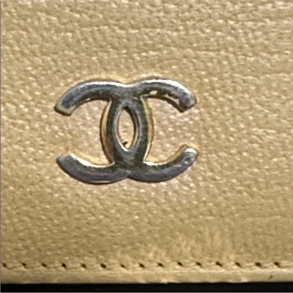 CHANEL Mustard Yellow Leather CC Logo Continental Wallet